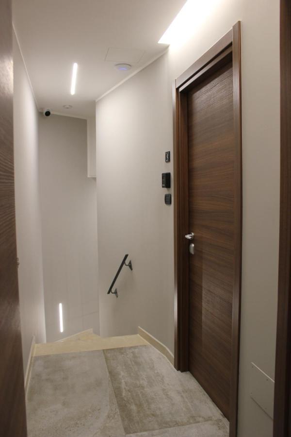 Binario1 Rooms Barletta Bagian luar foto